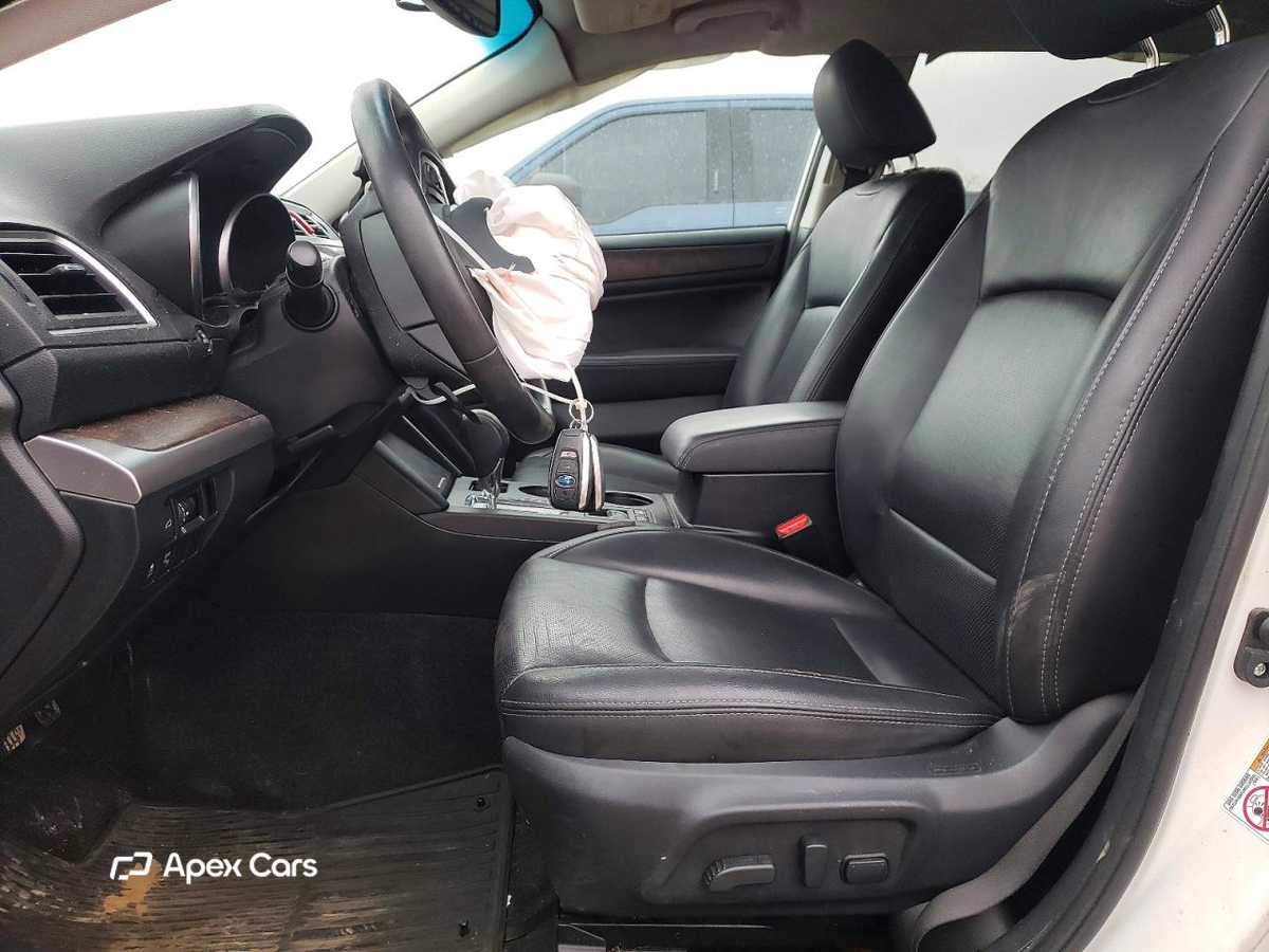 Subaru Outback 2015