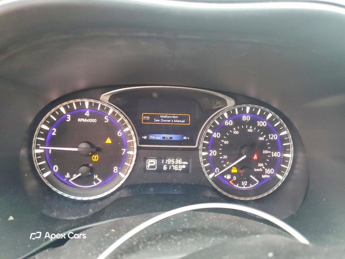 Infiniti JX 2013
