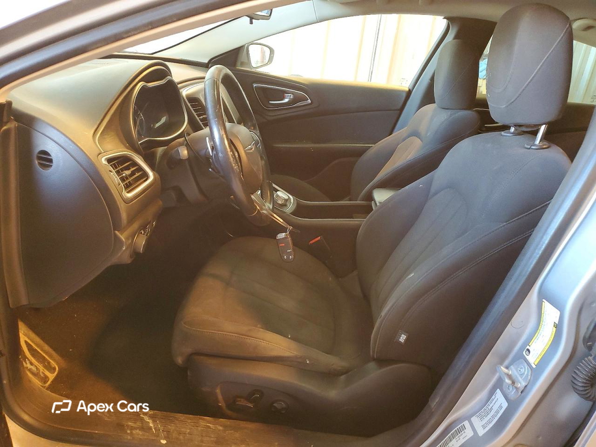 Chrysler 200 2016