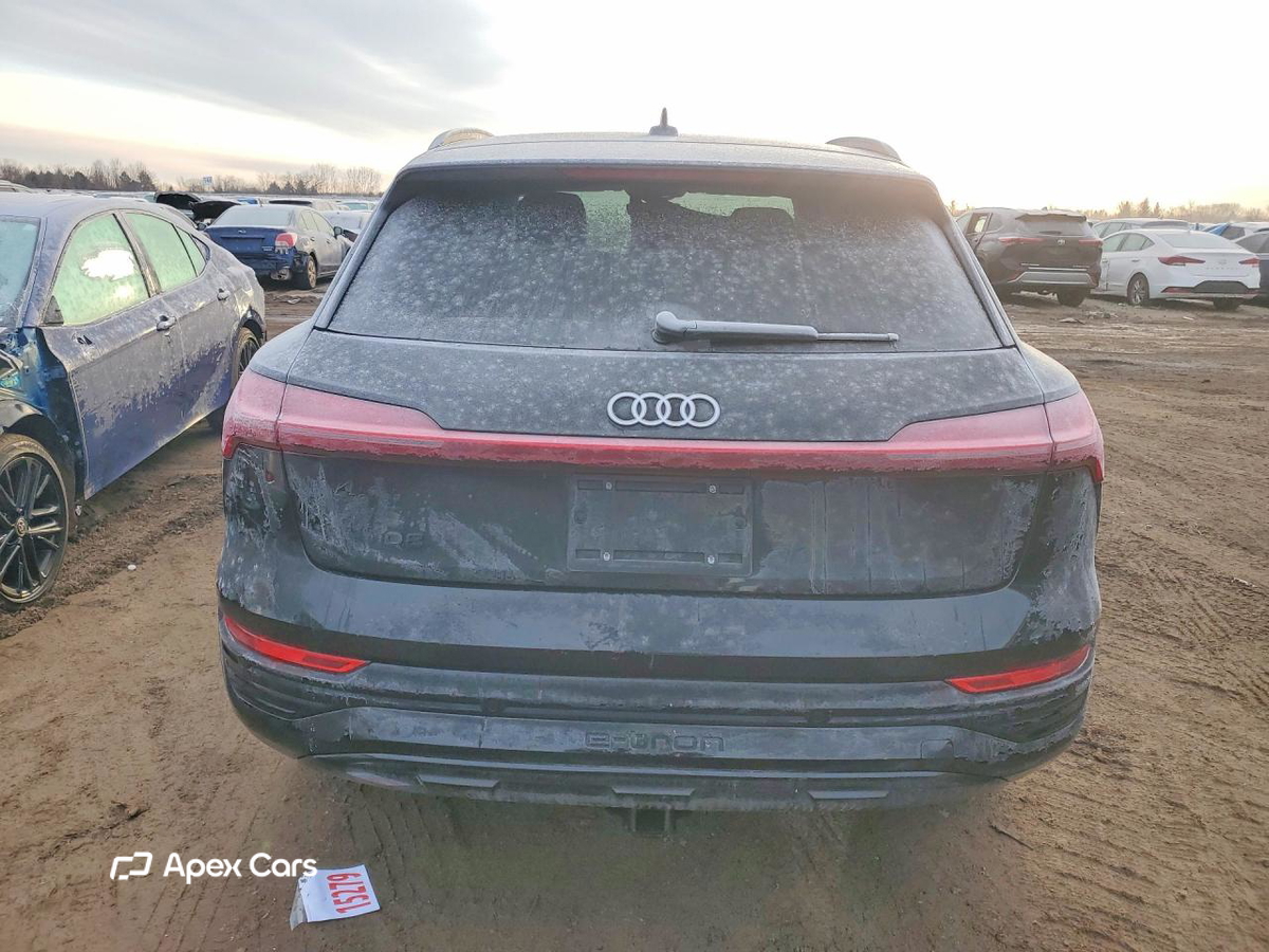 Audi Q8 2024