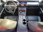 Lexus IS 2016