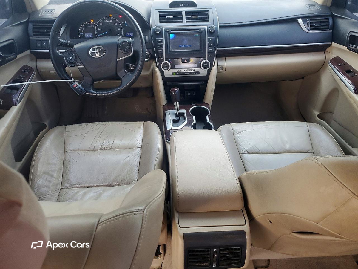 Toyota Camry 2012