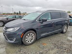 Chrysler Pacifica 2017