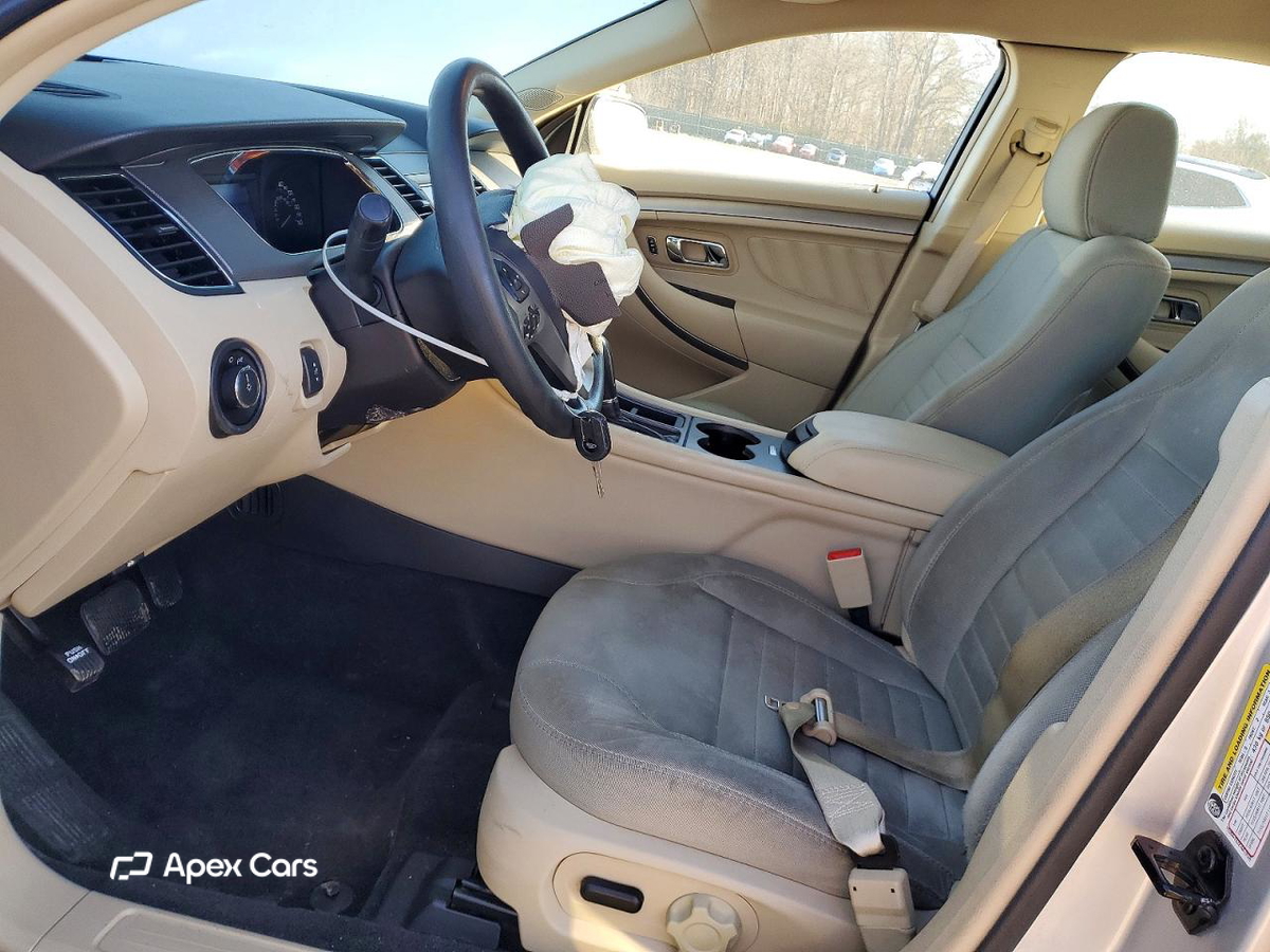 Ford Taurus 2013
