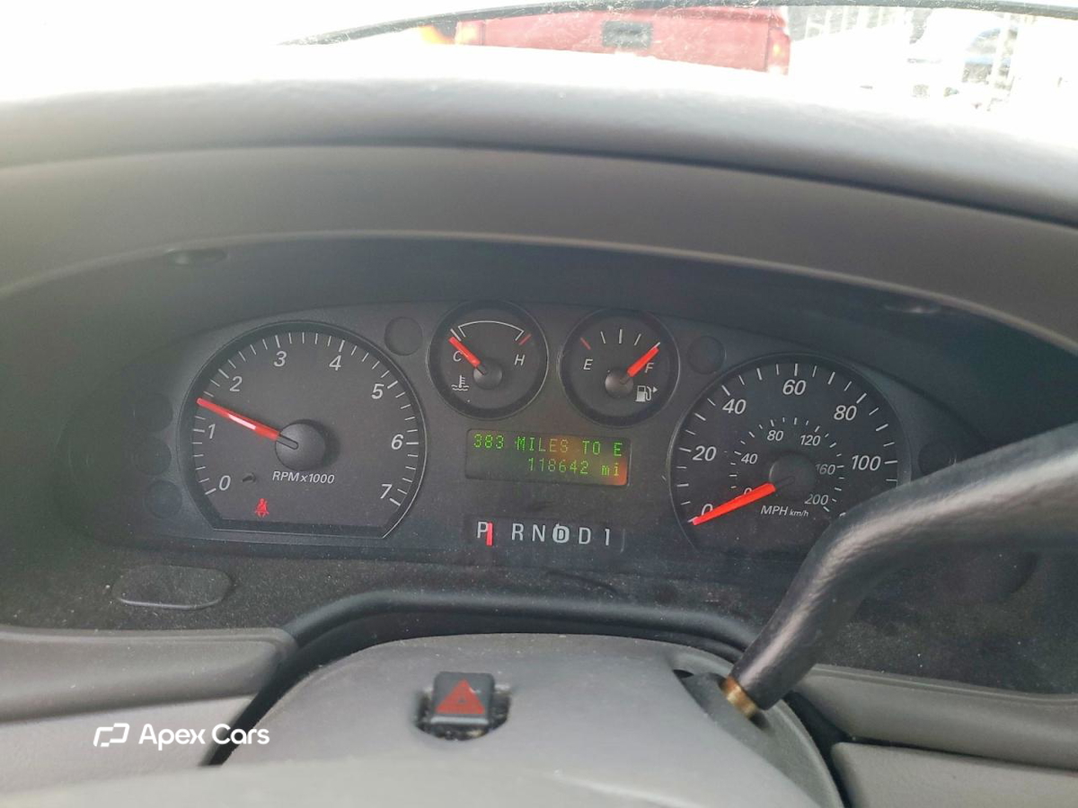 Ford Taurus 2005