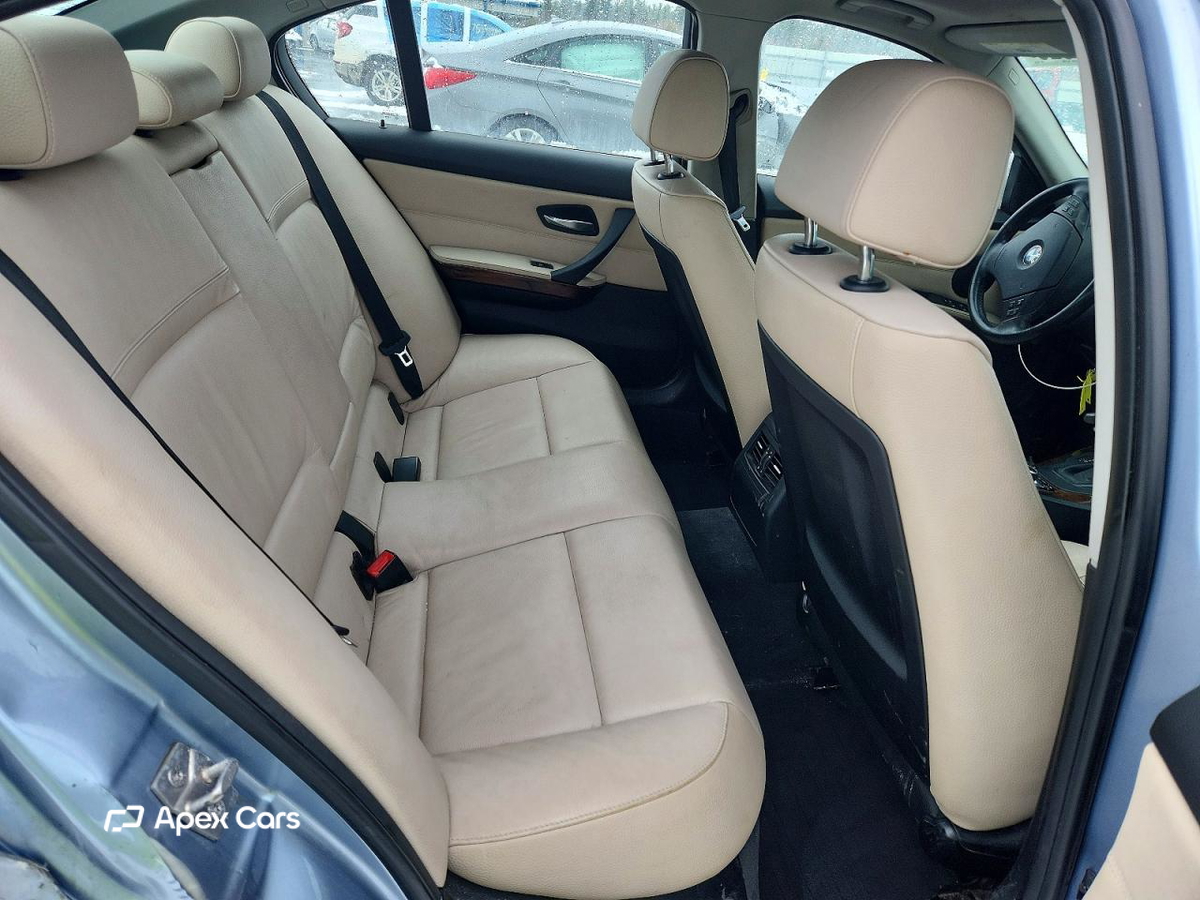 BMW Series 3 2011