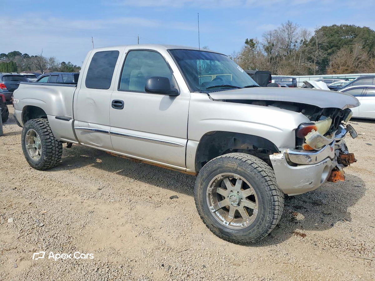 GMC Sierra 2004