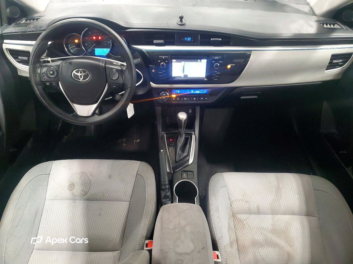 Toyota Corolla 2015