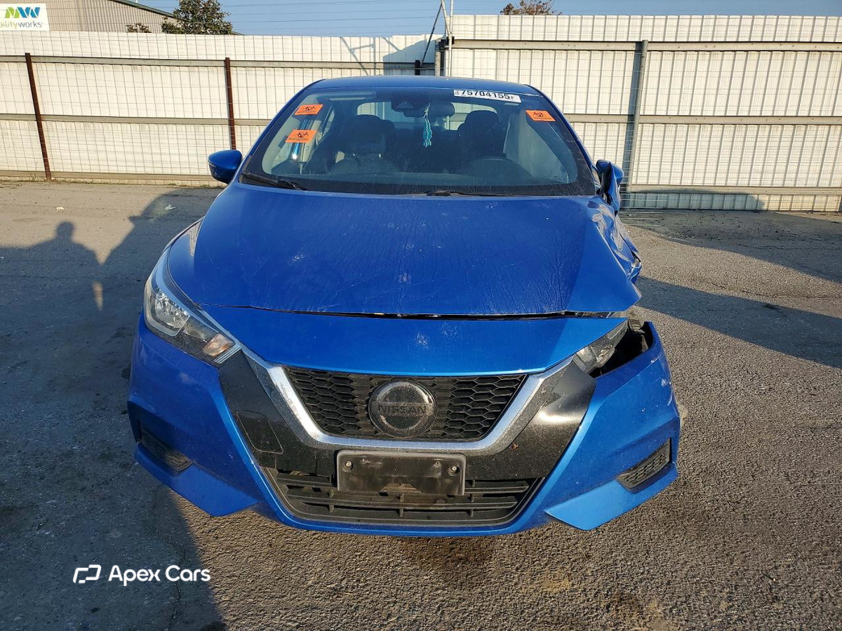 Nissan Versa 2020