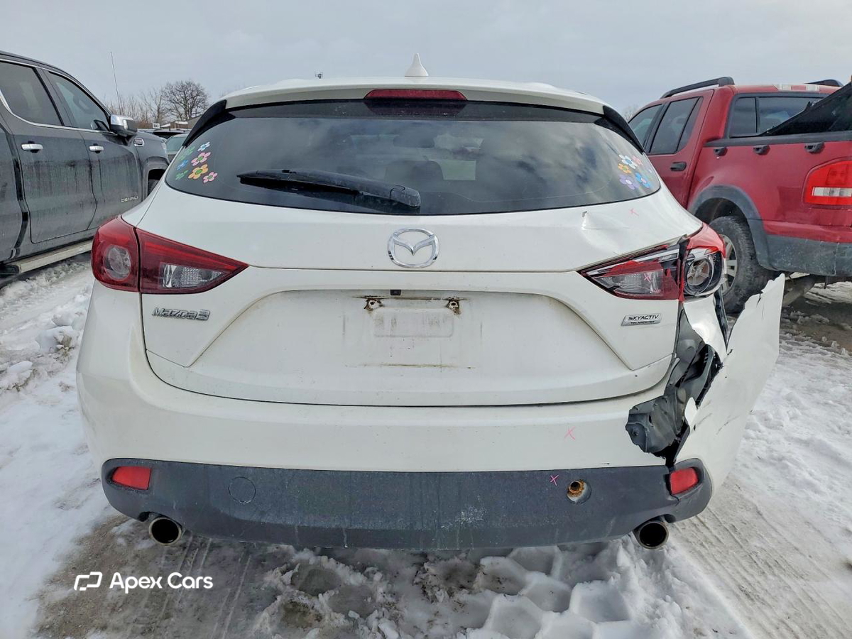 Mazda 3 2016