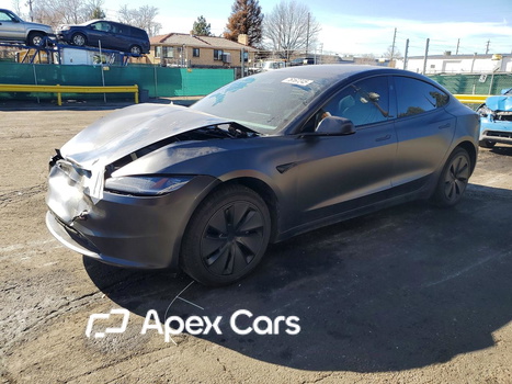Tesla Model 3 2025 - Image 1 of 5