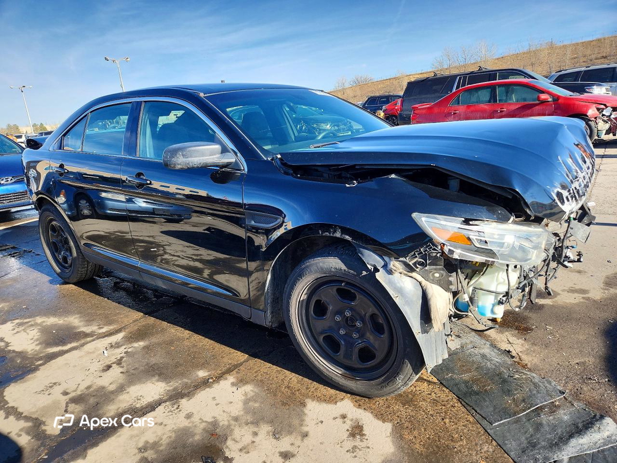 Ford Taurus 2015