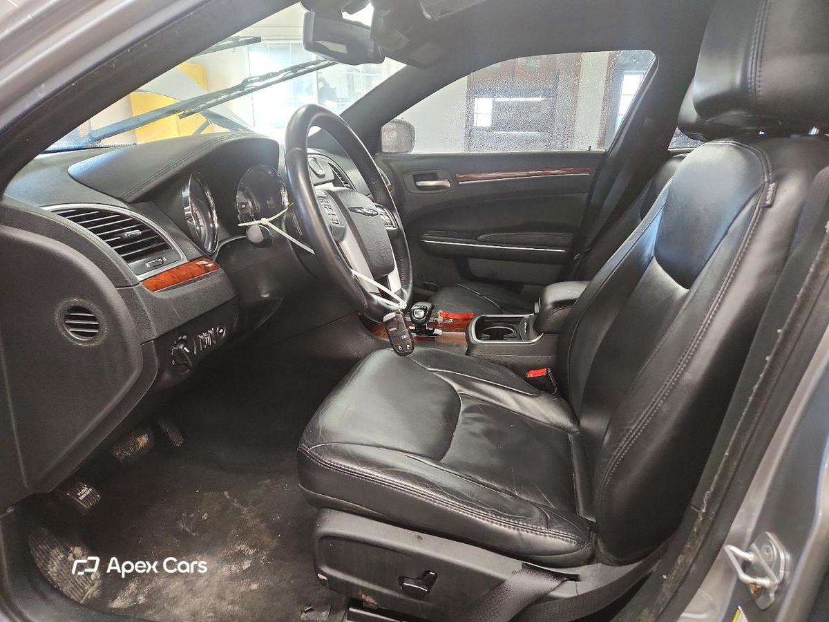 Chrysler 300 2013