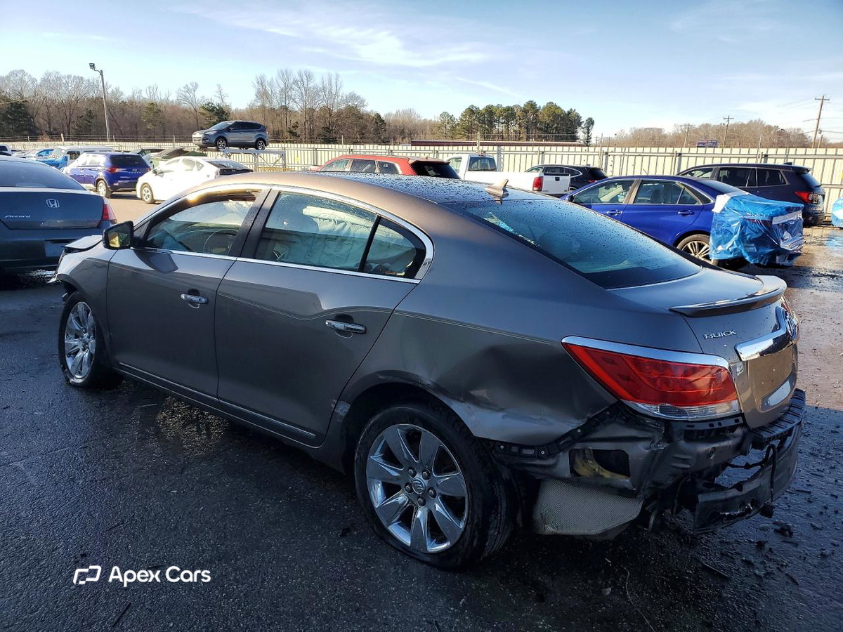 Buick LaCrosse 2011