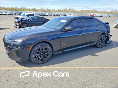 BMW Series 7 2025 - Image 1 of 13