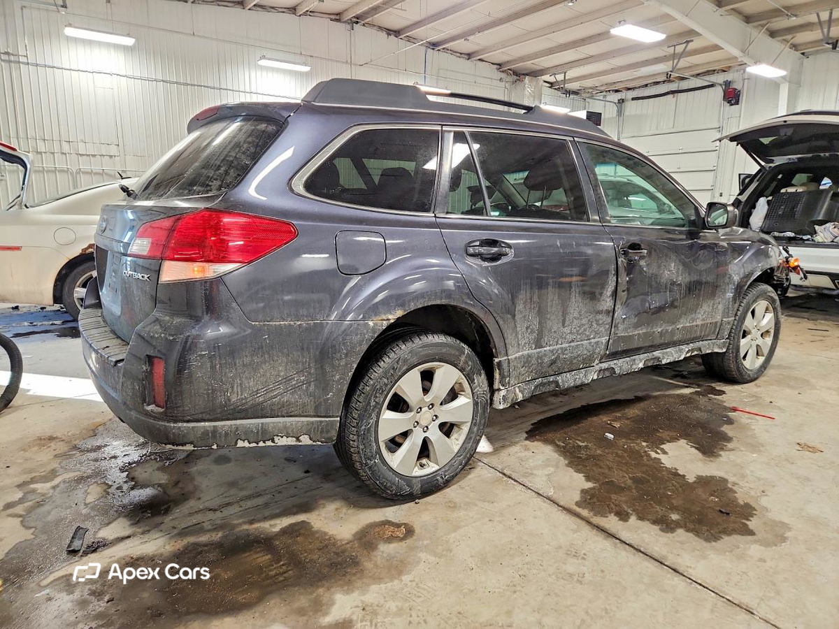Subaru Outback 2011