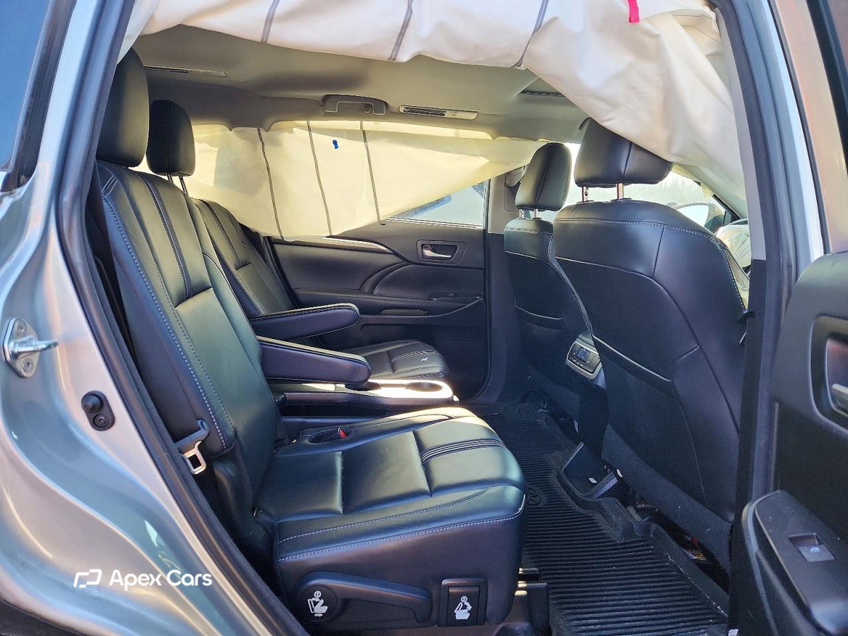 Toyota Highlander 2018