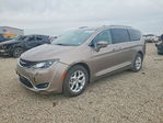 Chrysler Pacifica 2017