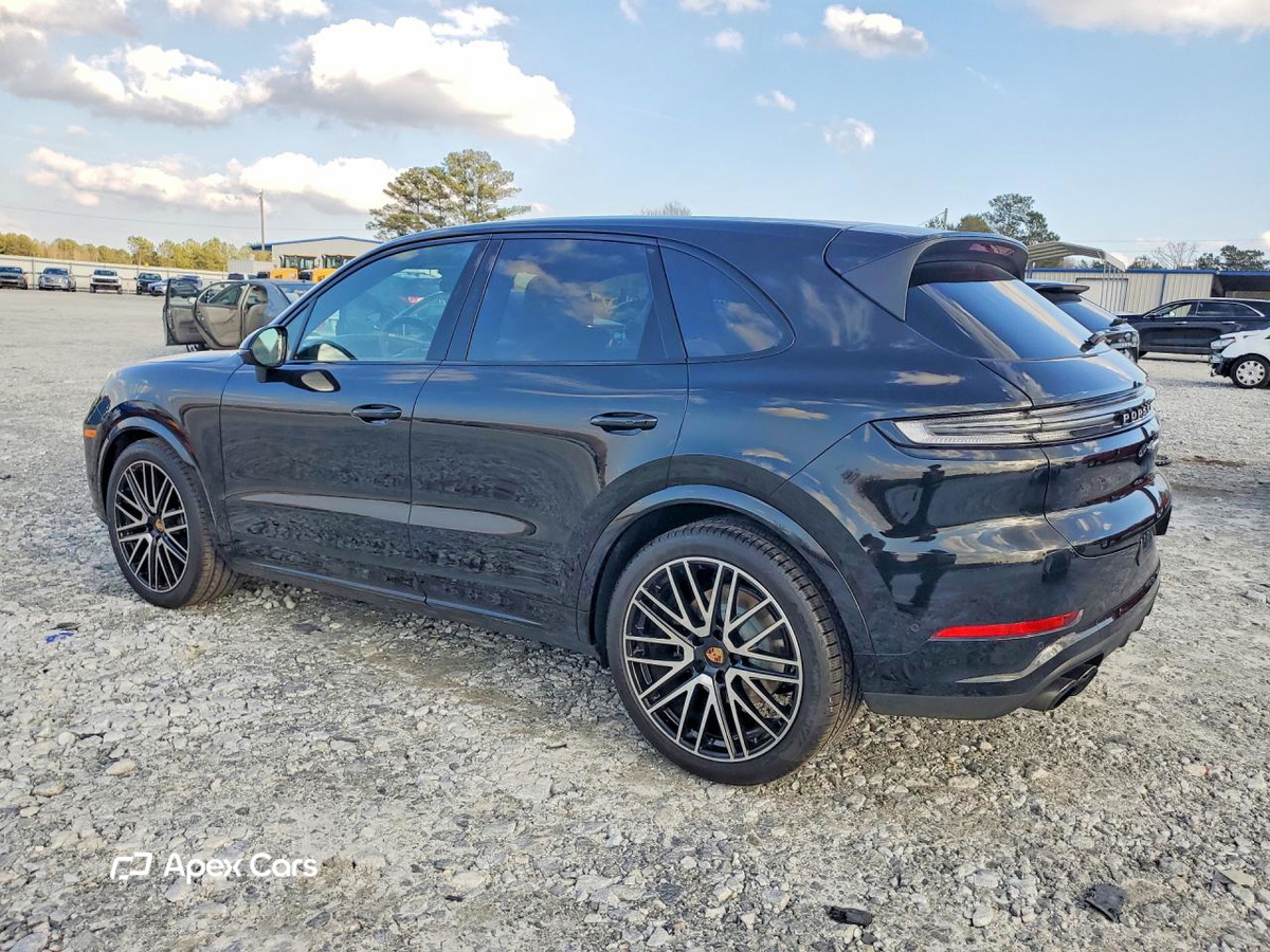 Porsche Cayenne 2025