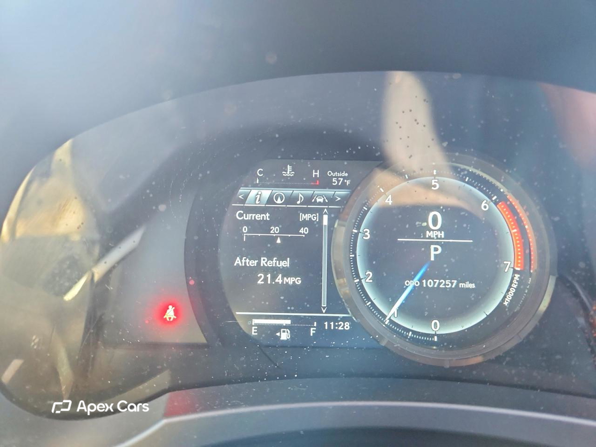 Lexus IS 2019
