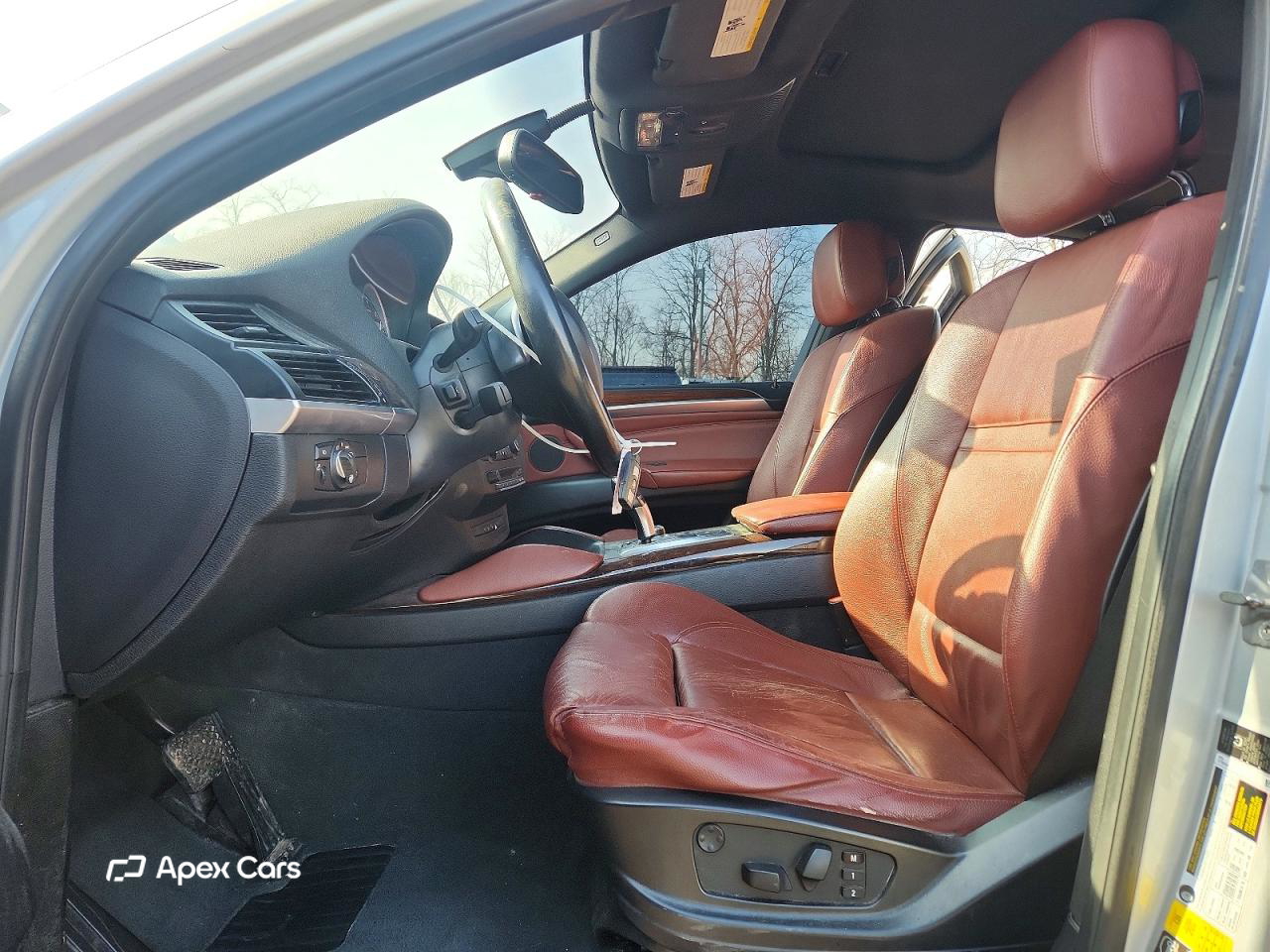 BMW X6 2011