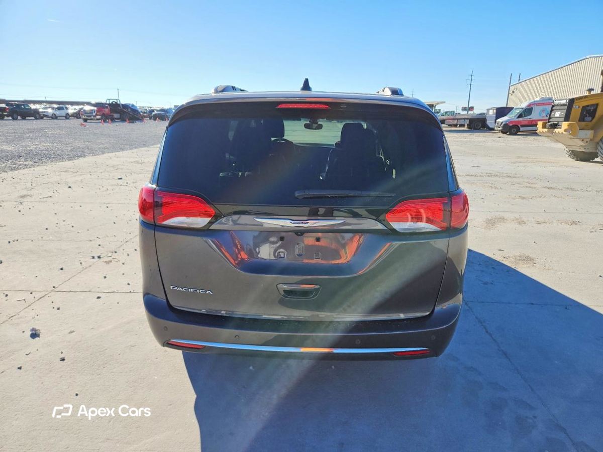 Chrysler Pacifica 2018