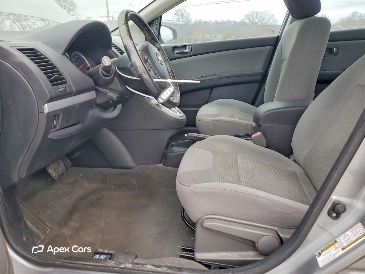 Nissan Sentra 2012