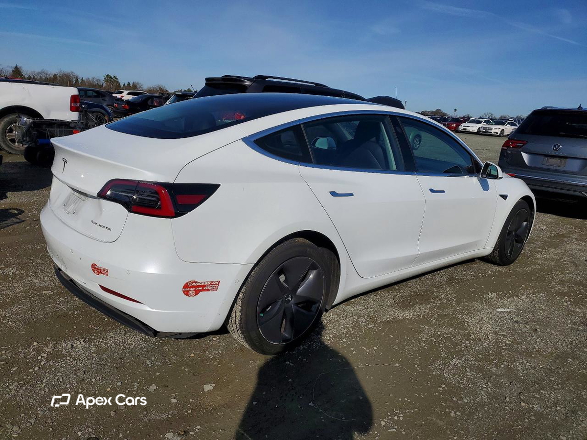 Tesla Model 3 2018
