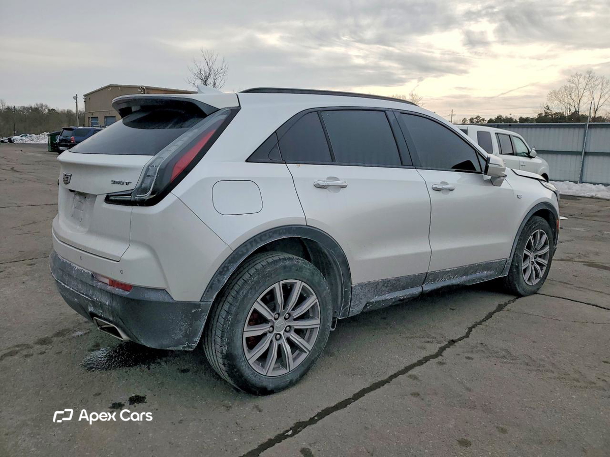 Cadillac XT4 2021