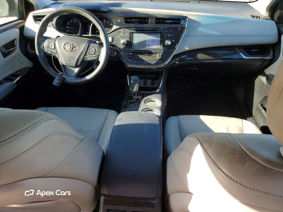 Toyota Avalon 2015