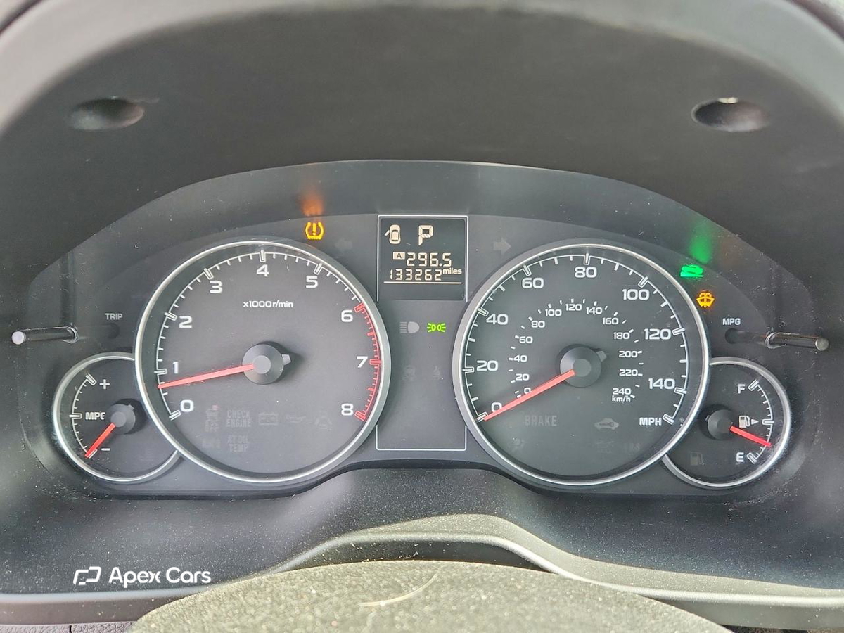 Subaru Legacy 2013