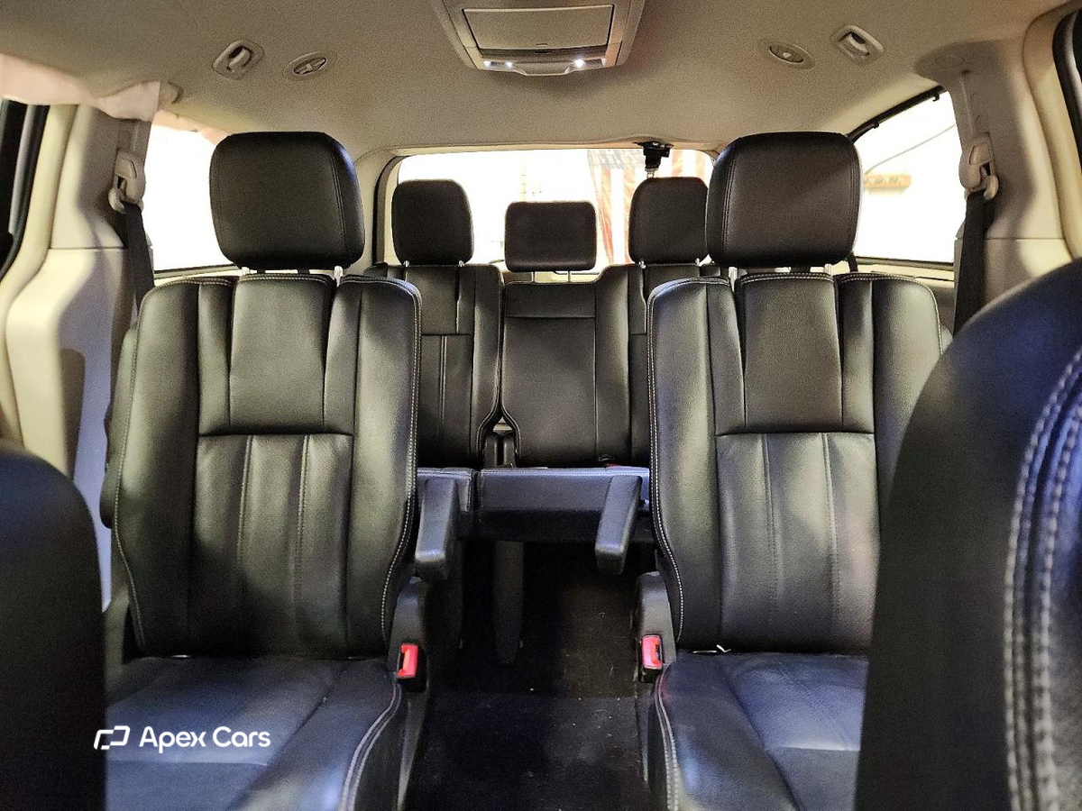 Chrysler Voyager 2012