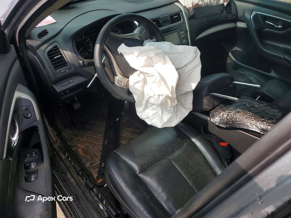 Nissan Altima 2015