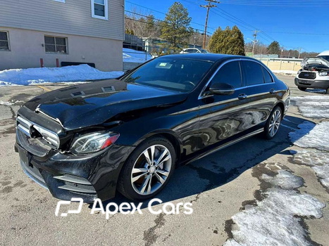 Mercedes-Benz E-klasse 2017 - Image 1 of 6