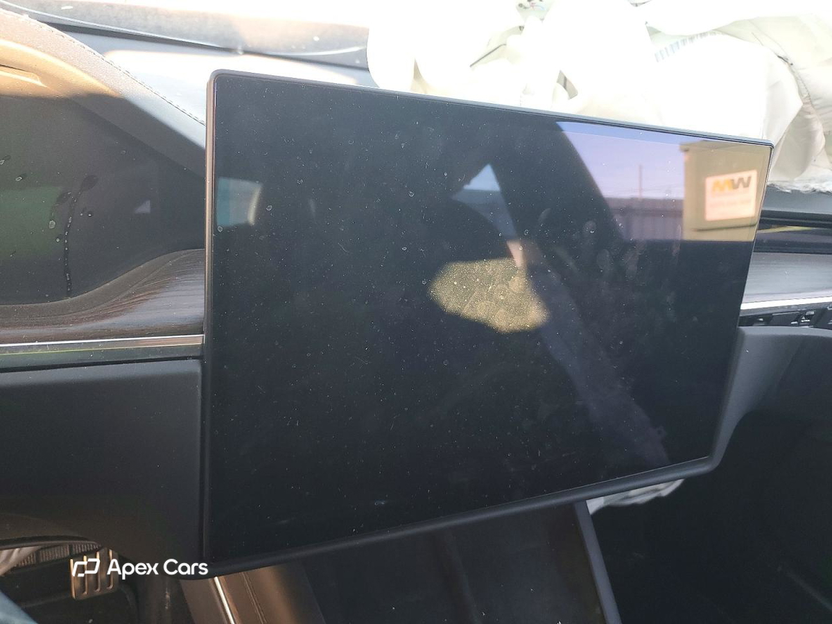 Tesla Model S 2021