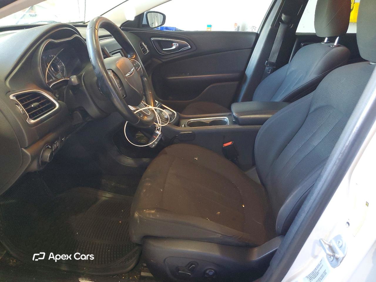 Chrysler 200 2015