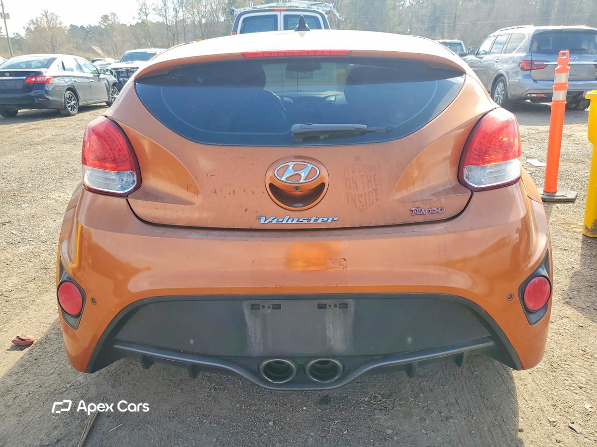 Hyundai Veloster 2015