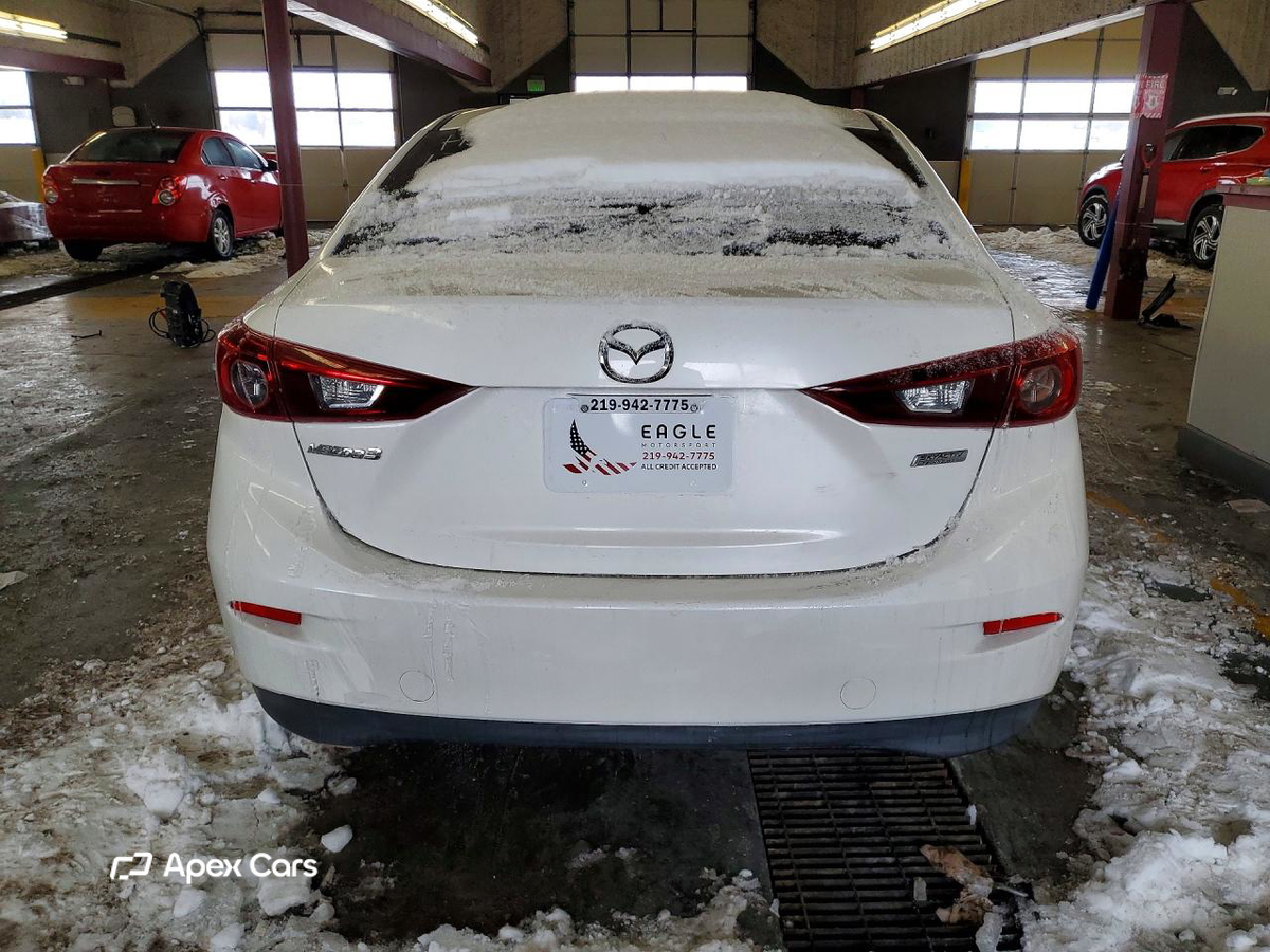Mazda 3 2015