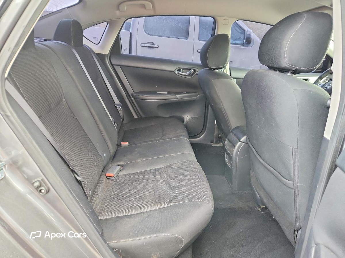 Nissan Sentra 2019