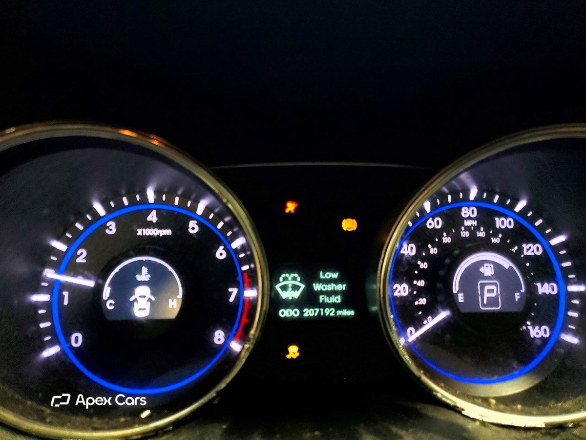 Hyundai Sonata 2011