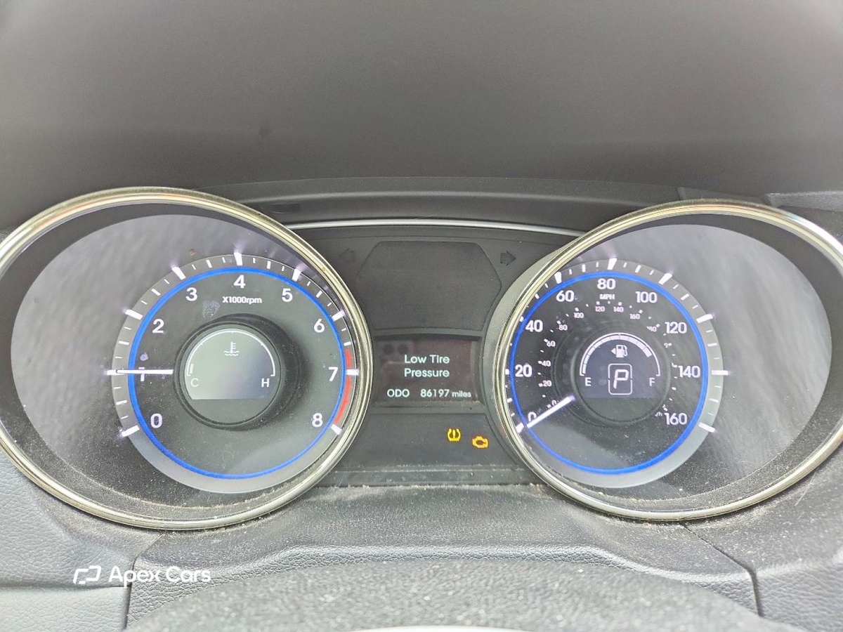 Hyundai Sonata 2011