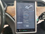 Tesla Model S 2018