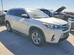 Toyota Highlander 2017