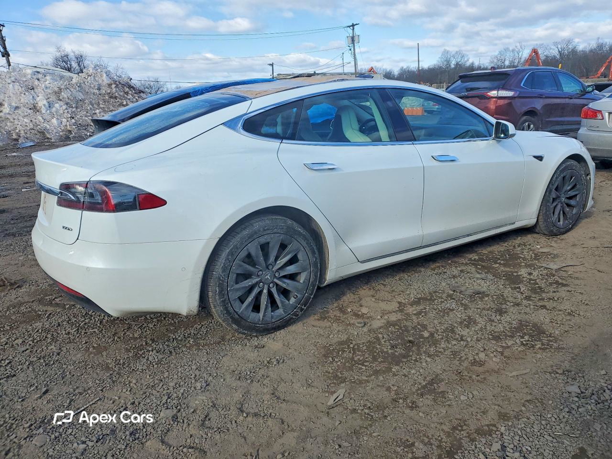 Tesla Model S 2018