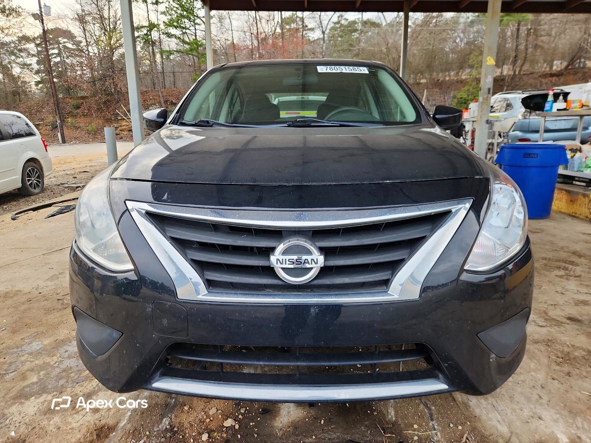 Nissan Versa 2016