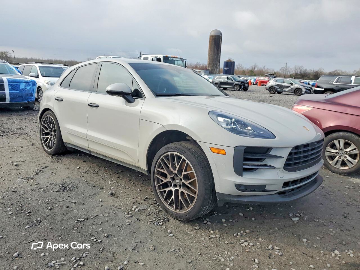 Porsche Macan 2021