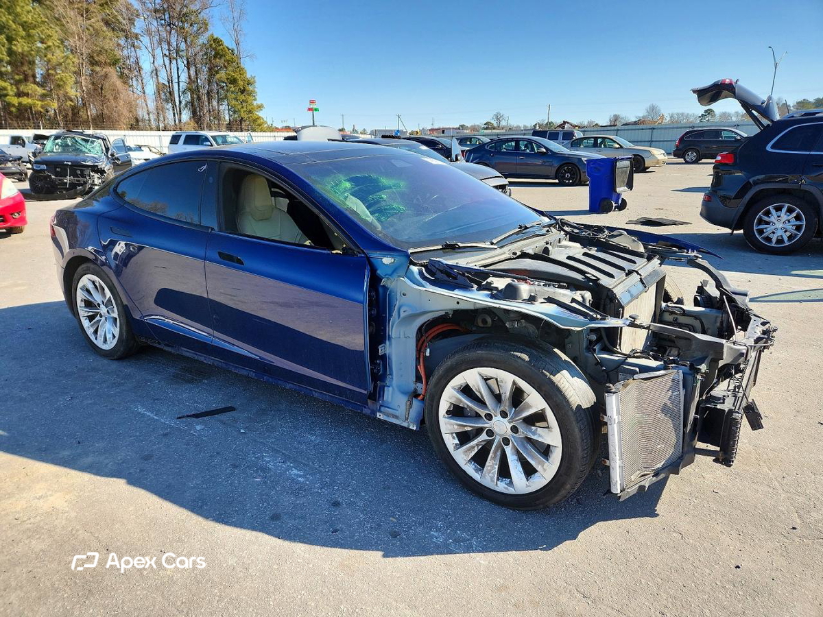 Tesla Model S 2016