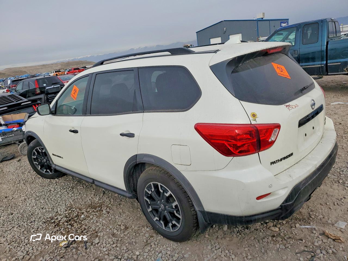 Nissan Pathfinder 2020