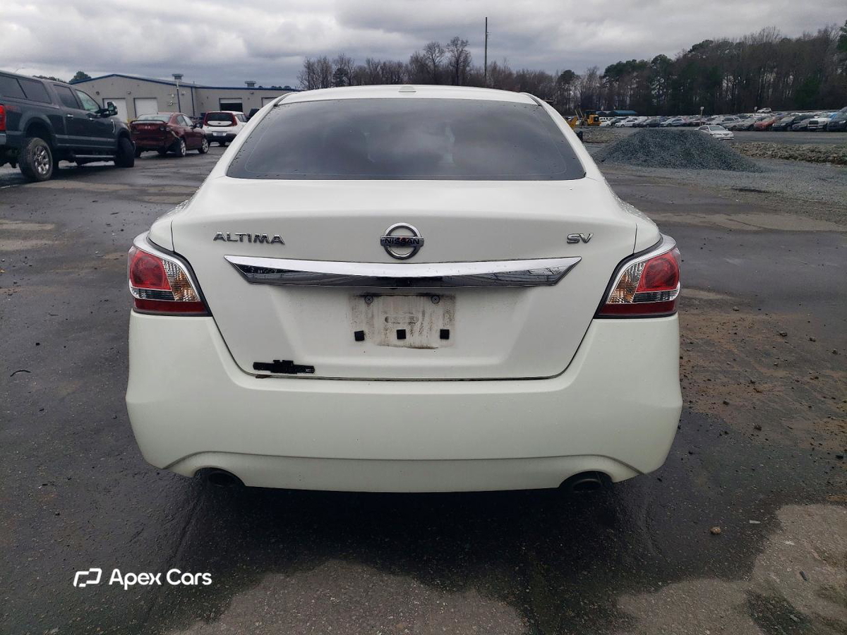 Nissan Altima 2015