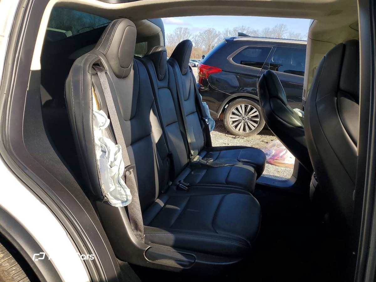 Tesla Model X 2018